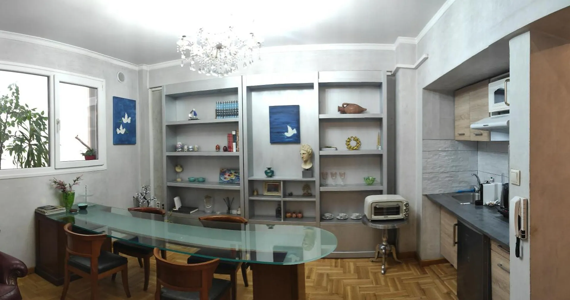 Elegant Luminous Downtown Apartment Thessaloniki
